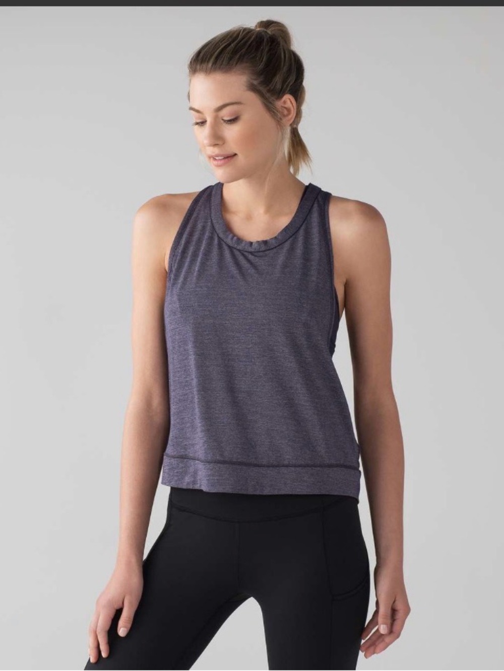 Lululemon Pace Perfect Tank
Heathered Midnight Navy / Midnight Navy 6